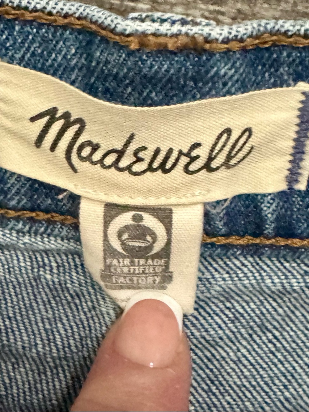 Madewell The Perfect Vintage Straight Leg Jeans in Medium Blue Wash - Picture 5 of 7